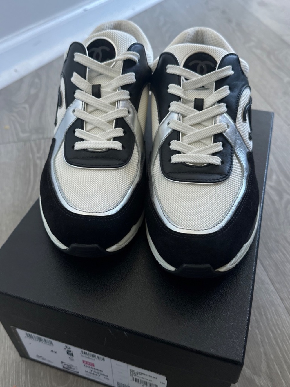 Chanel Sneakers 42 EU - Picture 3 of 8